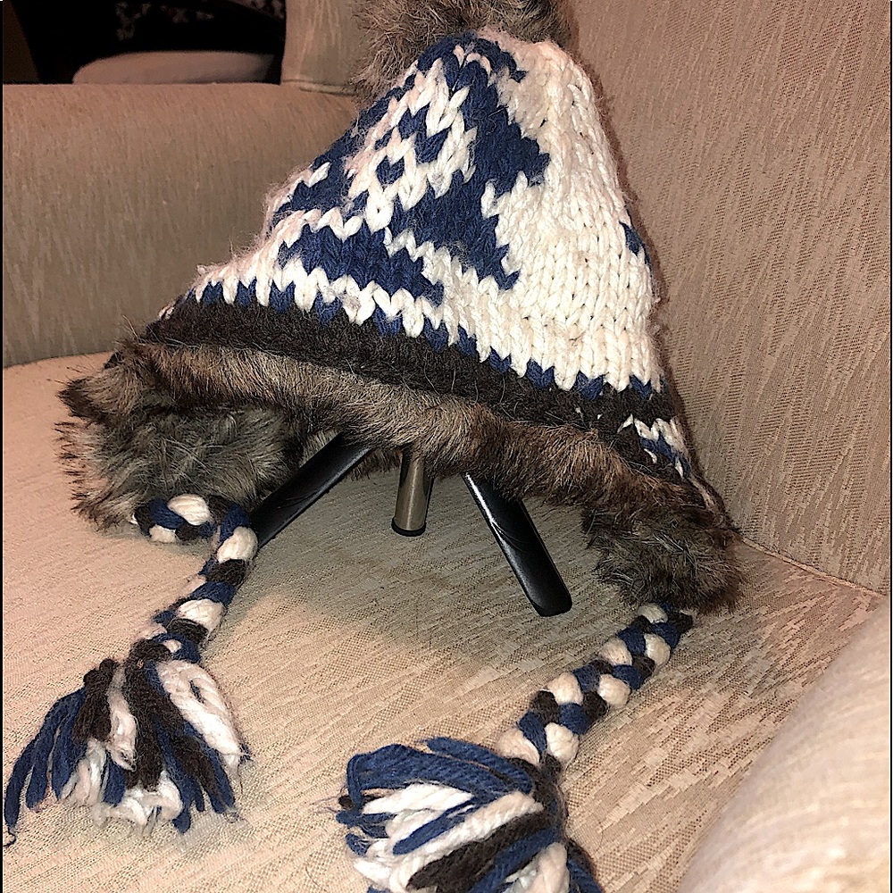 Abercrombie & Fitch Hat